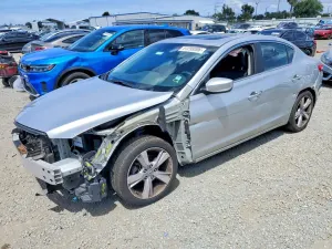 Acura ILX 2.0L 4 2014