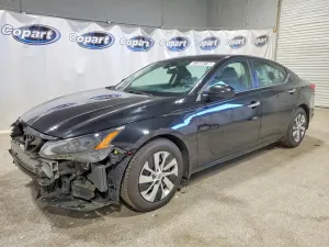 Nissan Altima 2.5L 4 2023