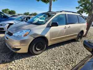 Toyota Sienna 3.3L 6 2005