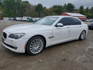BMW 7 Series 4.4L 8 2012