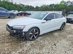 Audi A5 2.0L 4 2022