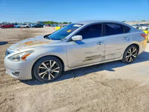 Nissan Altima 2.5L 4 2013
