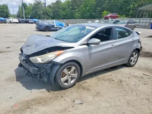 Hyundai Elantra 1.8L 4 2012