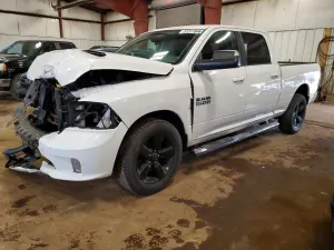 RAM 1500 5.7L 8 2014