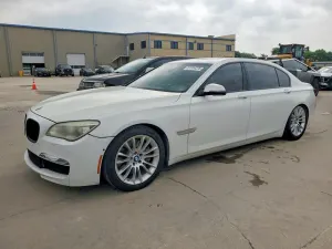 BMW 7 Series 4.4L 8 2015