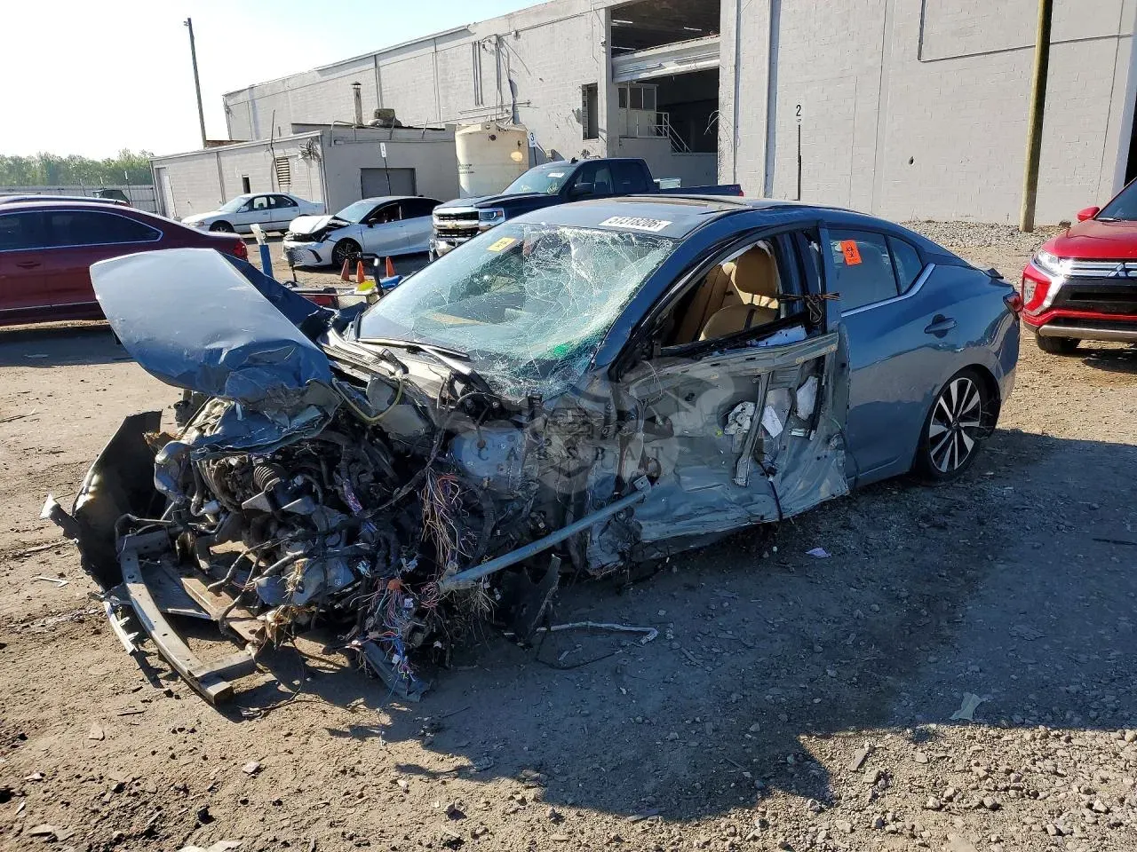 Nissan Sentra 2.0L 4 2025
