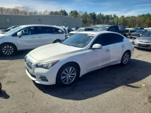 Infiniti Q50 3.7L 6 2014