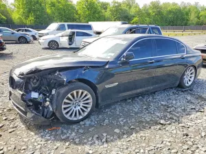 BMW 7 Series 4.4L 8 2012