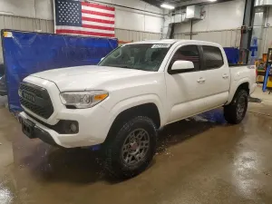 Toyota Tacoma 3.5L 6 2017