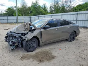 Nissan Sentra 2.0L 4 2026