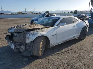 Chevrolet Camaro 6.2L 8 2015