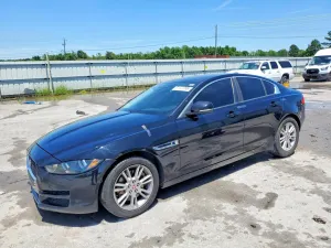 Jaguar XE 2.0L 4 2017