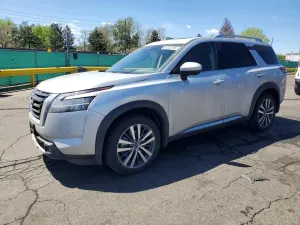 Nissan Pathfinder 3.5L 6 2022