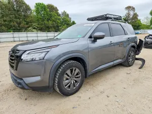 Nissan Pathfinder 3.5L 6 2022