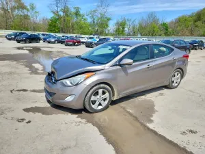 Hyundai Elantra 1.8L 4 2013