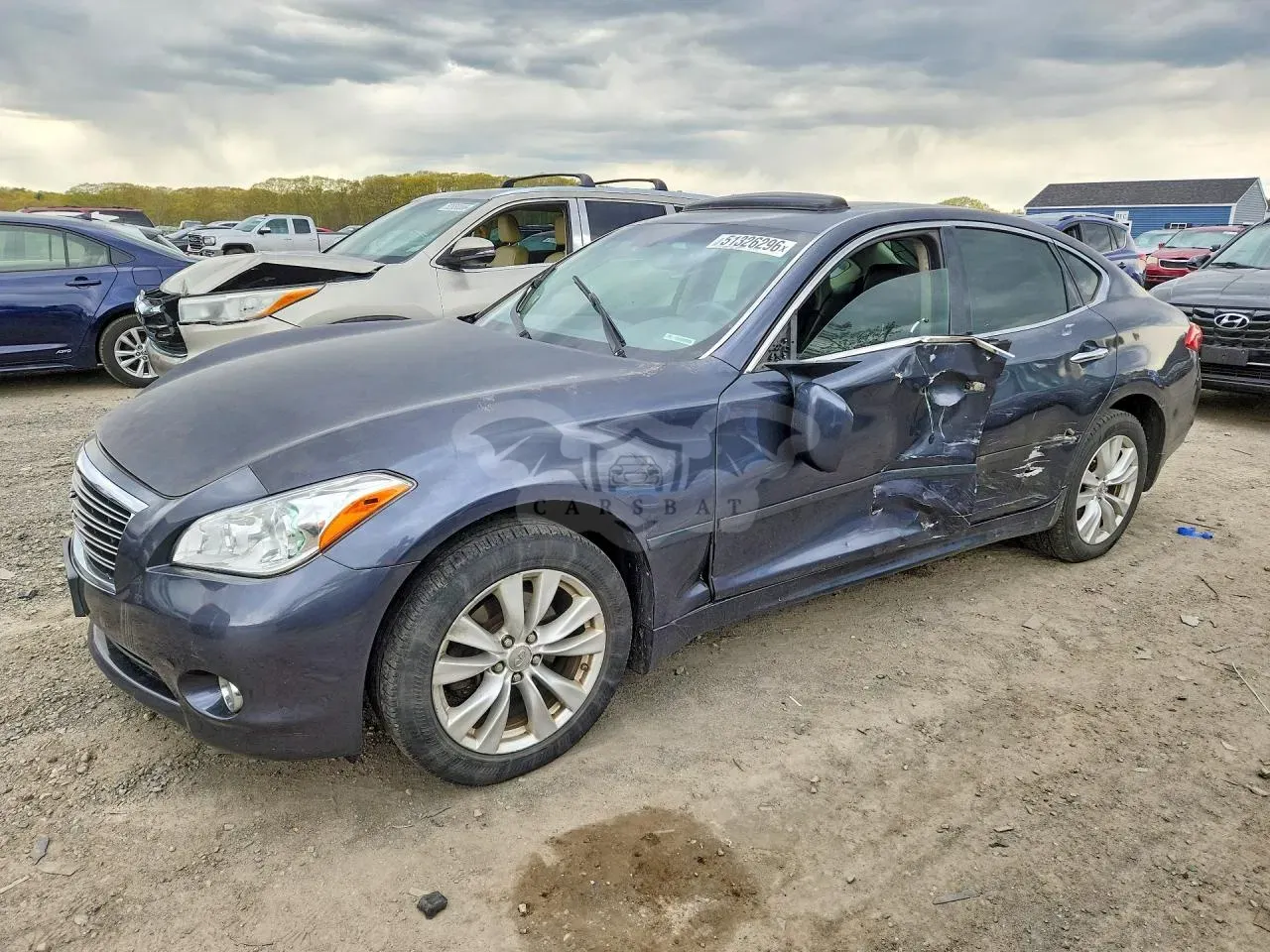 Infiniti M37 3.7L 6 2011
