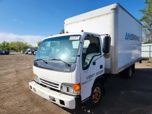 Isuzu NPR 4.8L 4 2000