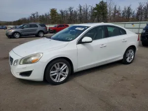Volvo S60 2.5L 5 2013