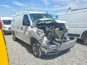 GMC Savana 4.3L 6 2023