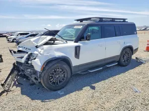 Land Rover Defender 3.0L 6 2023