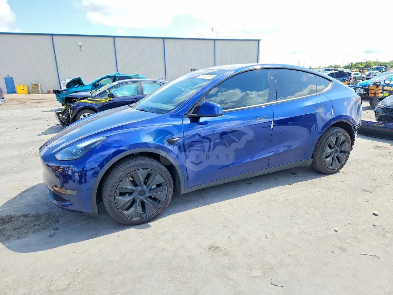 Tesla Model Y 2024