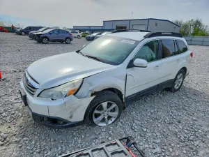 Subaru Outback 2.5L 4 2013