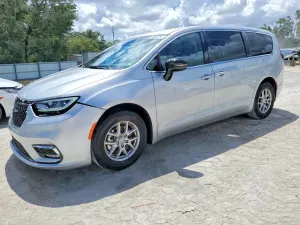 Chrysler Pacifica 3.6L 6 2026