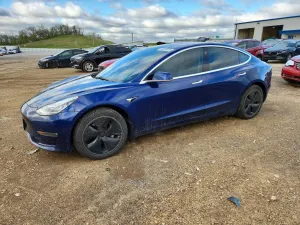 Tesla Model 3 2018