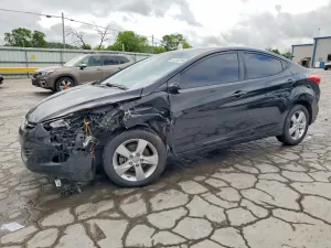 Hyundai Elantra 1.8L 4 2013