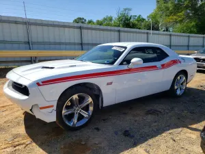 Dodge Challenger 5.7L 8 2018