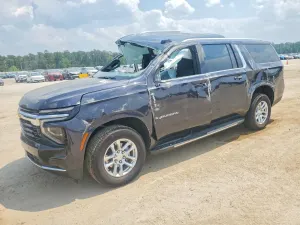 Chevrolet Suburban 5.3L 8 2025