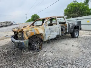 Chevrolet Silverado 1500 6.6L 8 2015