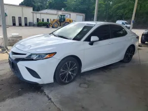 Toyota Camry 2.5L 4 2018