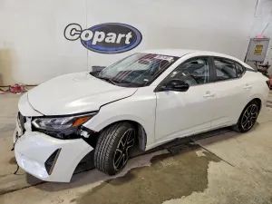 Nissan Sentra 2.0L 4 2025