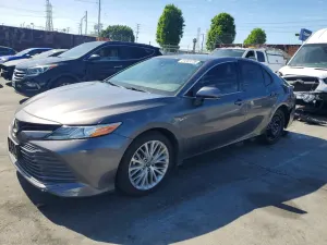Toyota Camry 2.5L 4 2019