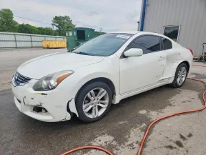 Nissan Altima 2.5L 4 2013