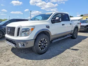 Nissan Titan 5.6L 8 2017