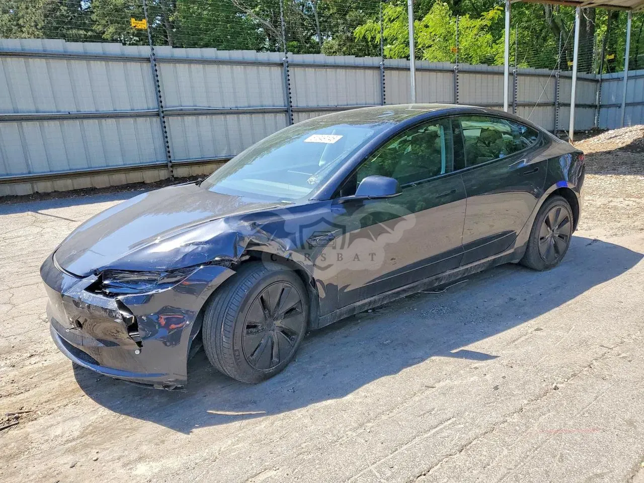 Tesla Model 3 2025