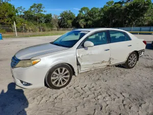 Toyota Avalon 3.5L 6 2011