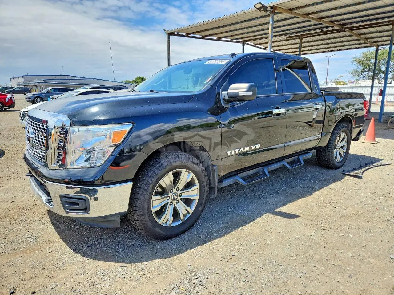 Nissan Titan 5.6L 8 2018