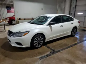 Nissan Altima 2.5L 4 2017
