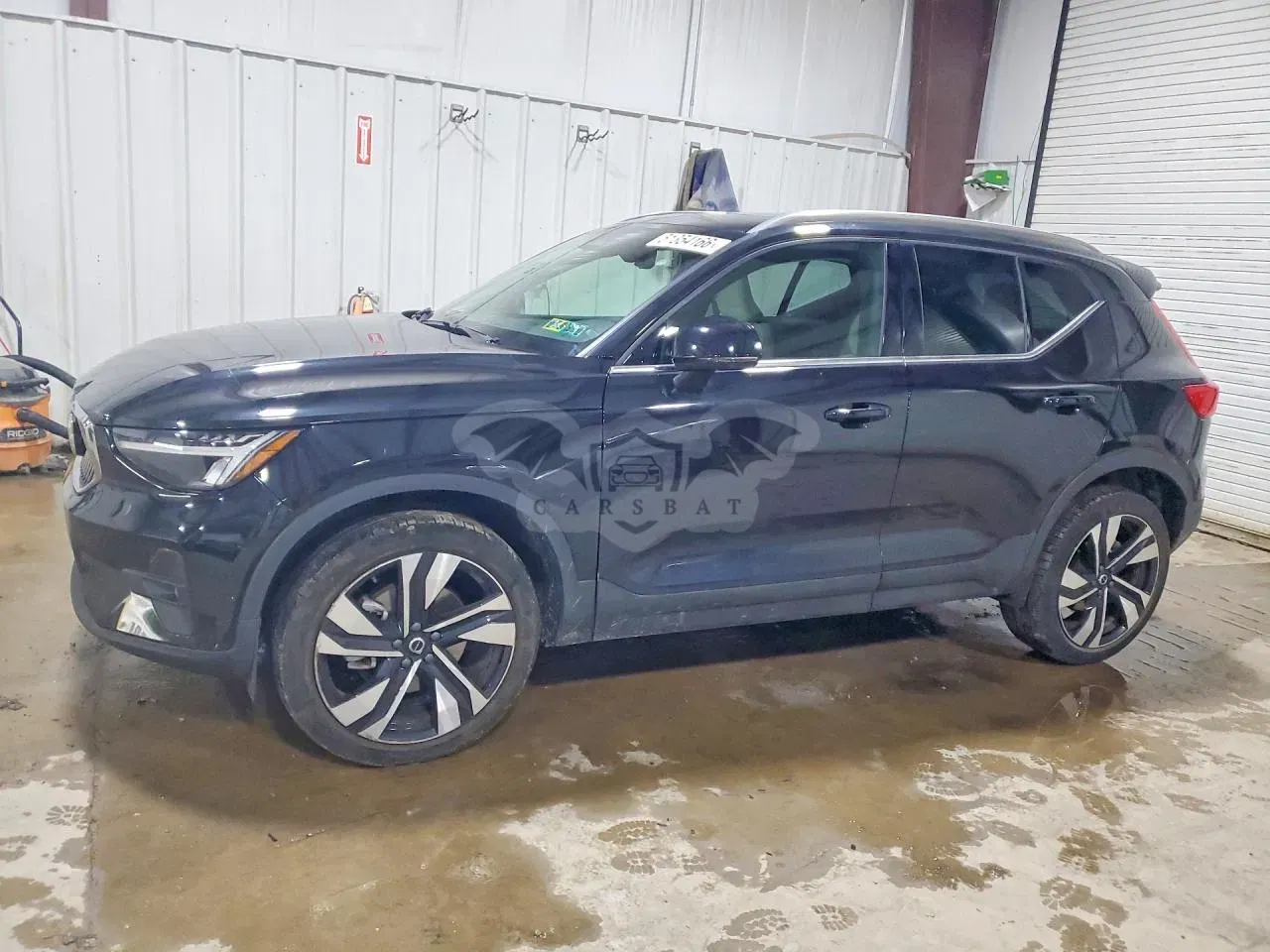 Volvo XC40 2.0L 4 2024