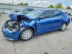 Volkswagen Jetta 1.4L 4 2016