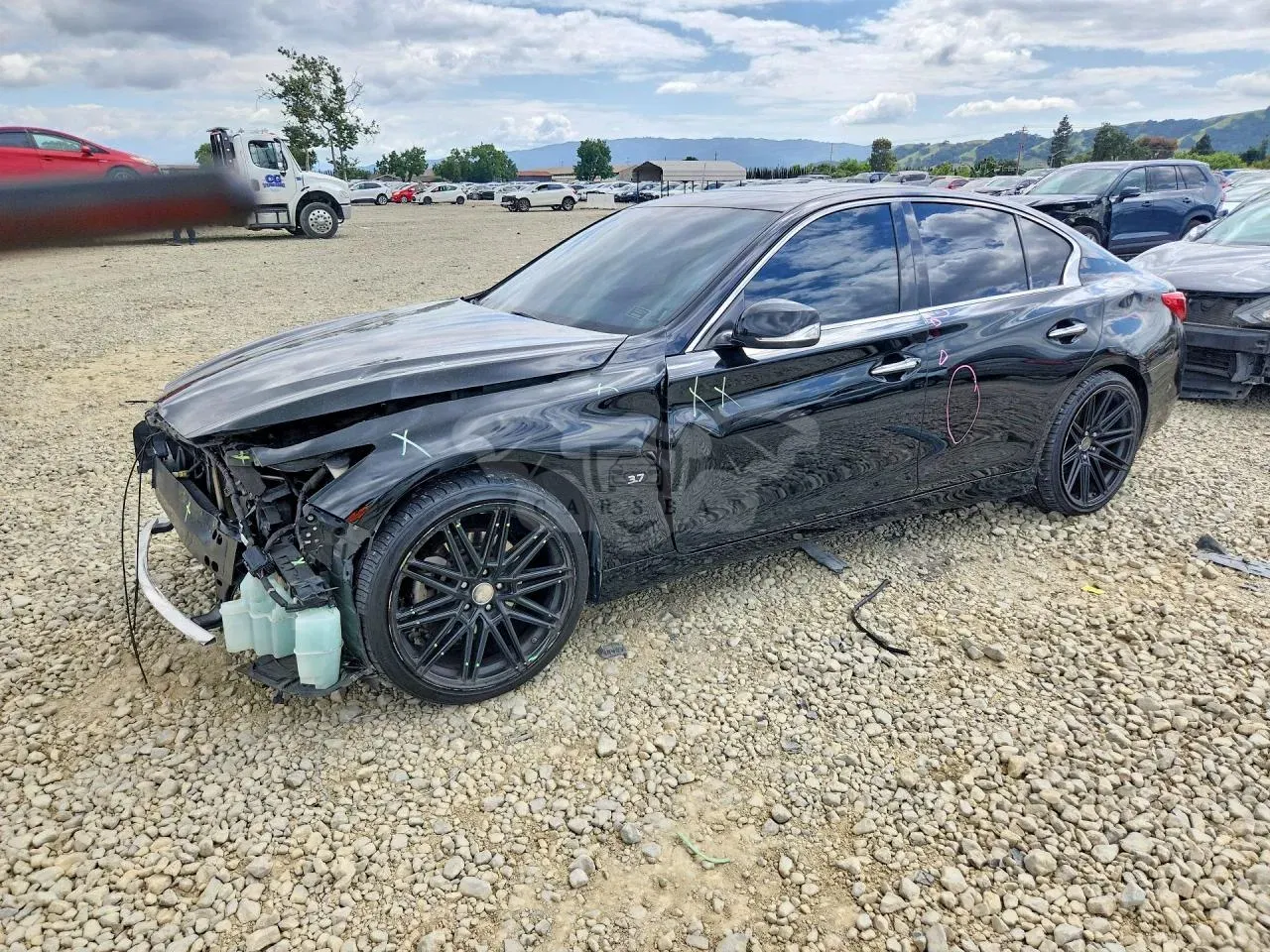 Infiniti Q50 3.7L 6 2015