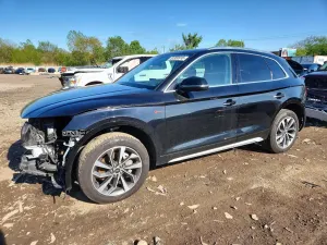 Audi Q5 2.0L 4 2022