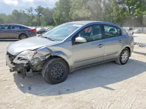 Nissan Sentra 2.0L 4 2012