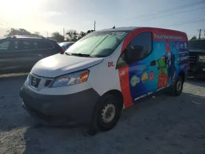 Nissan NV200 2015