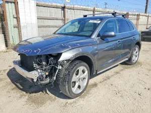 Audi Q5 2.0L 4 2023