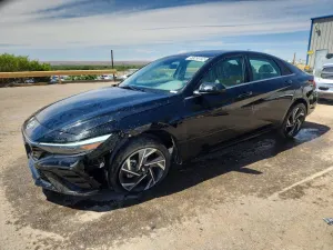 Hyundai Elantra 2.0L 4 2025