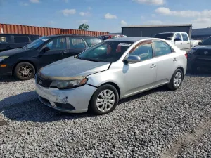 Kia Cerato / Forte / K3 2.0L 4 2013